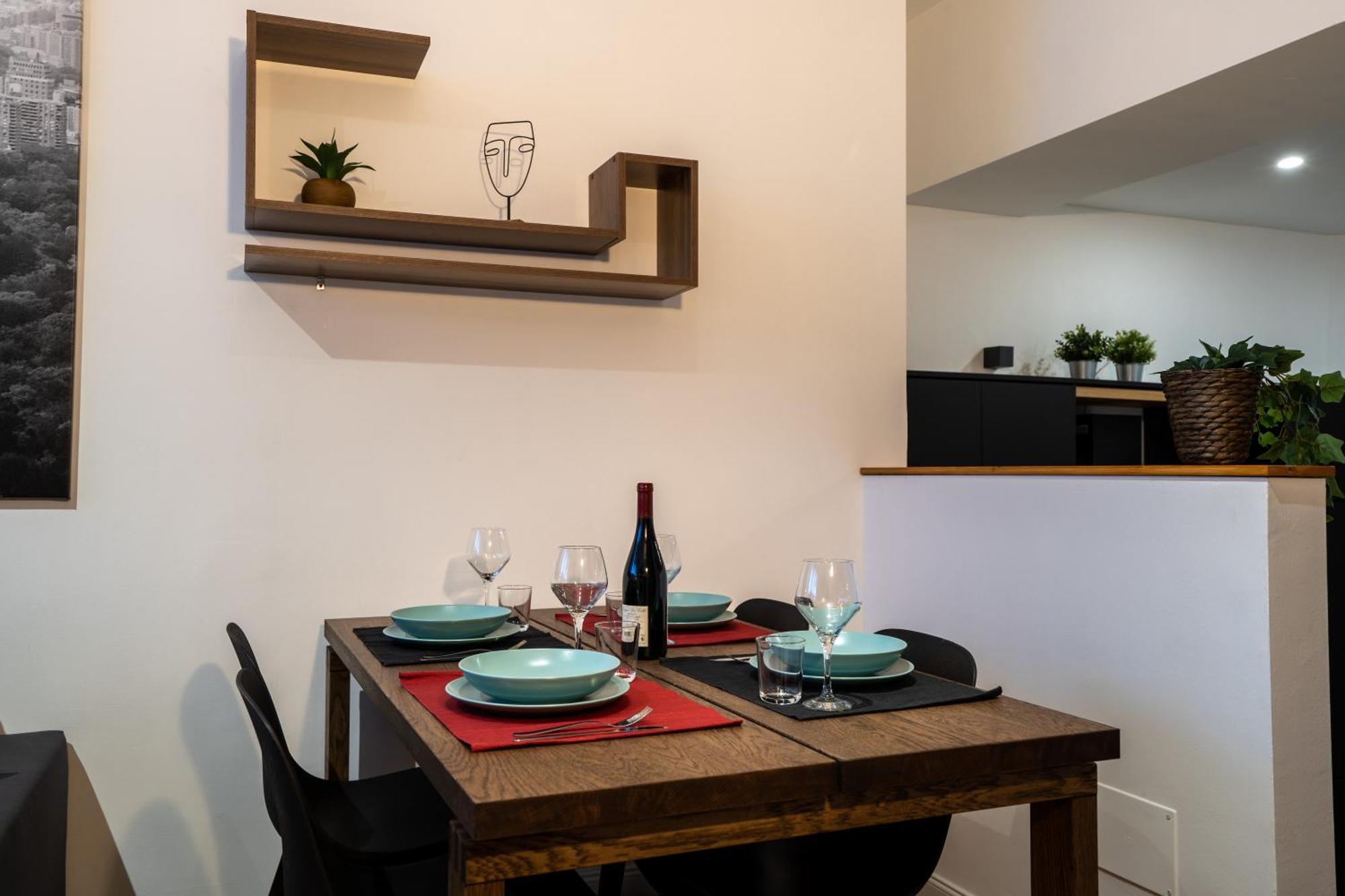 Prada'S Nest - Modern Design And Close To Metro Milan Extérieur photo